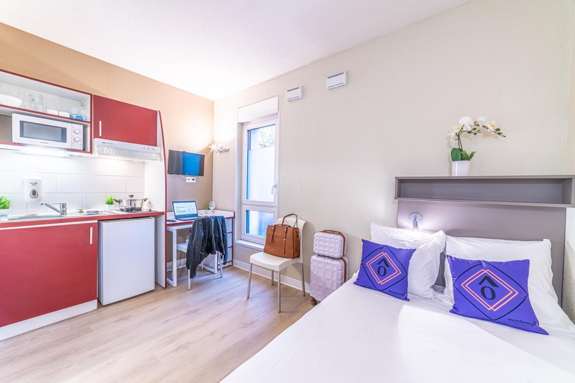 Studio Apartment (2 Adults),1499143096:JPEG